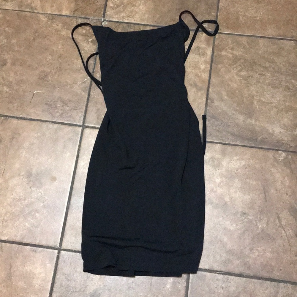 NWT Women’s Criss-Cross Back Top